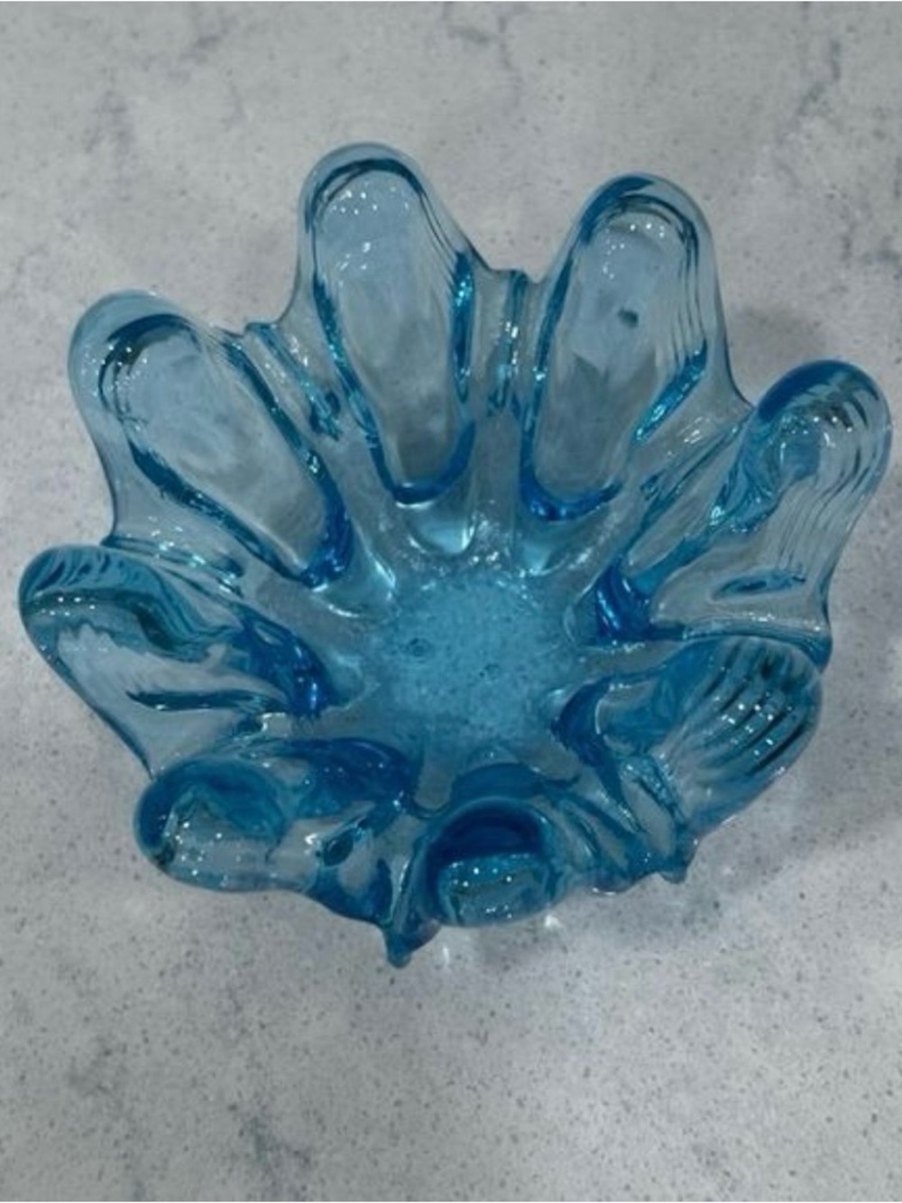 Vintage Swung Glass Bowl
Candy Trinket Dish MCM
Aqua Blue 8 Fingers Art Glass - Picture 7 of 9